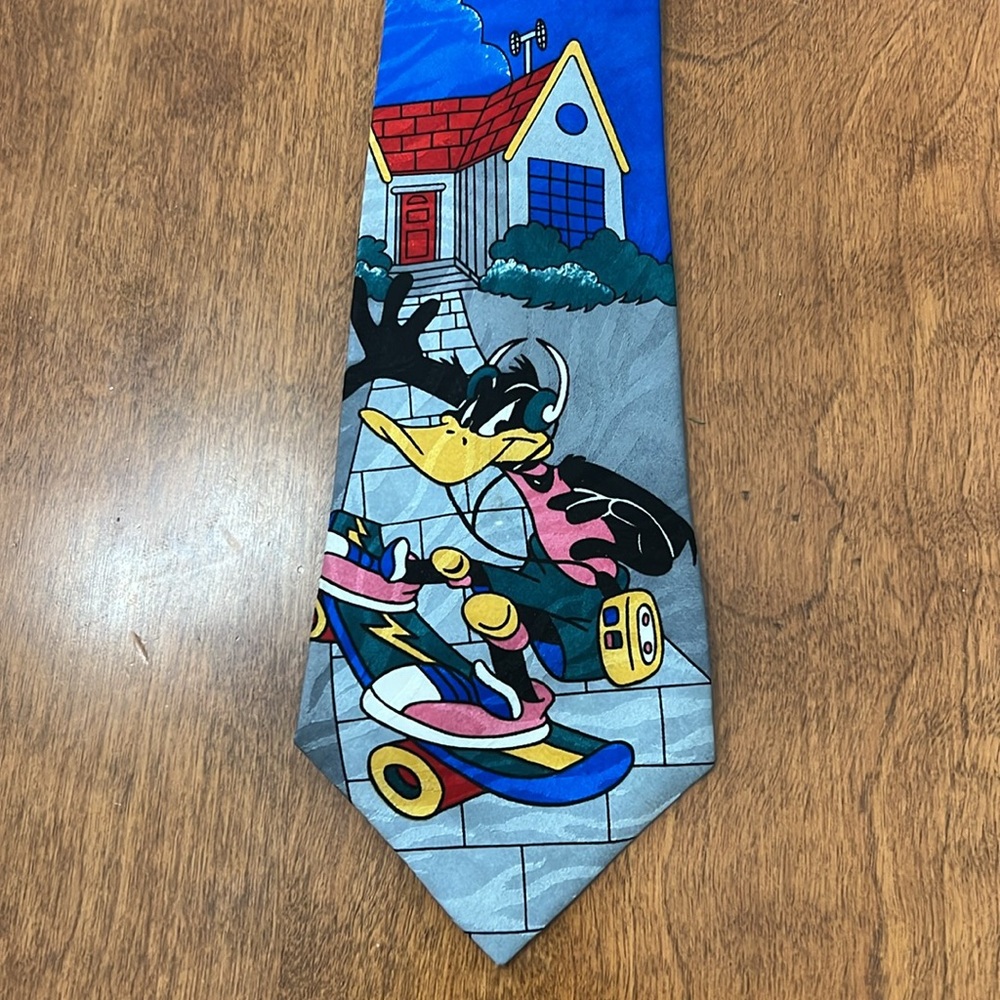 Looney Tunes Daffy duck tie